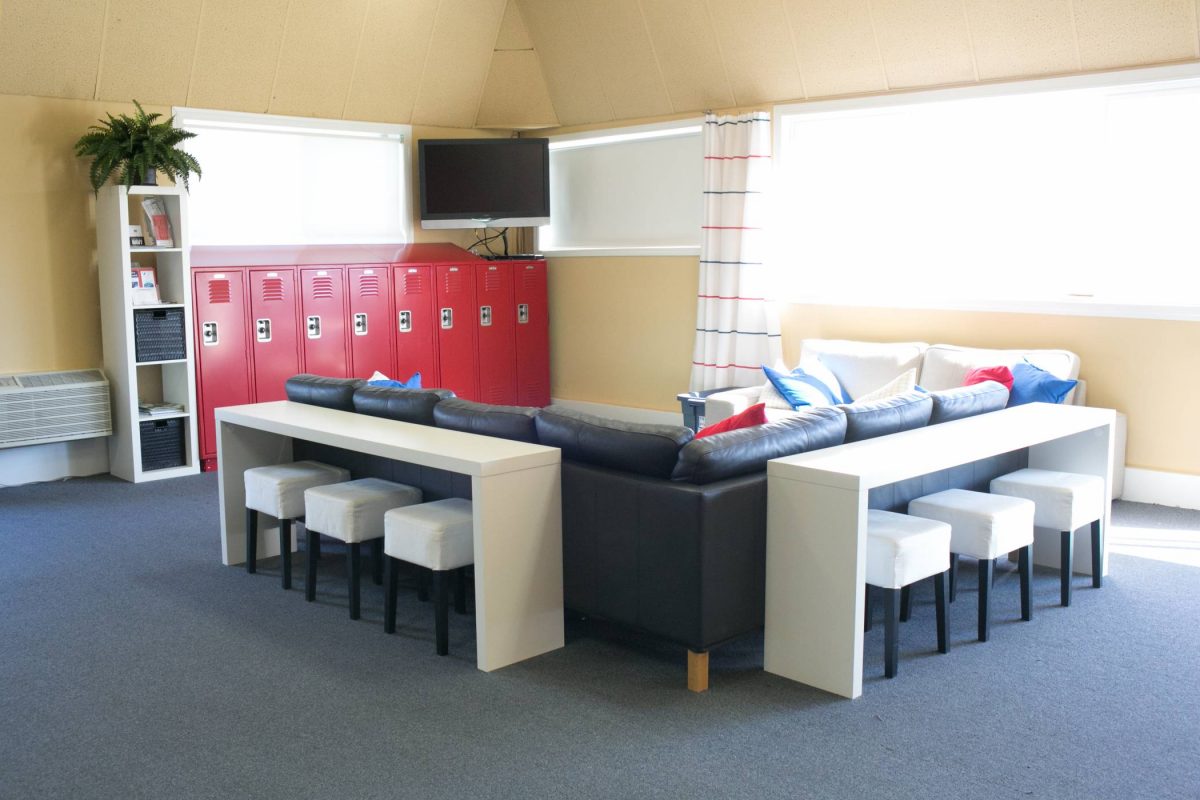 Main building lounge area of Skydive Snohomish with red lockers.